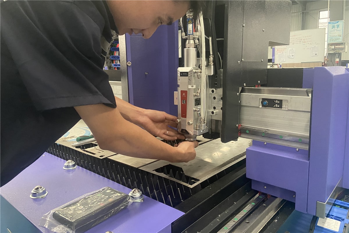 Guía De Mantenimiento De La Máquina Cortadora Por Láser De Fibra