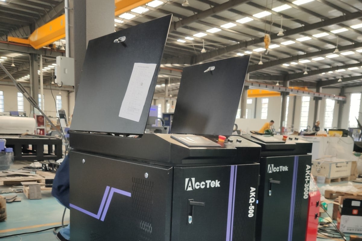 How noisy is a laser cleaning machine?