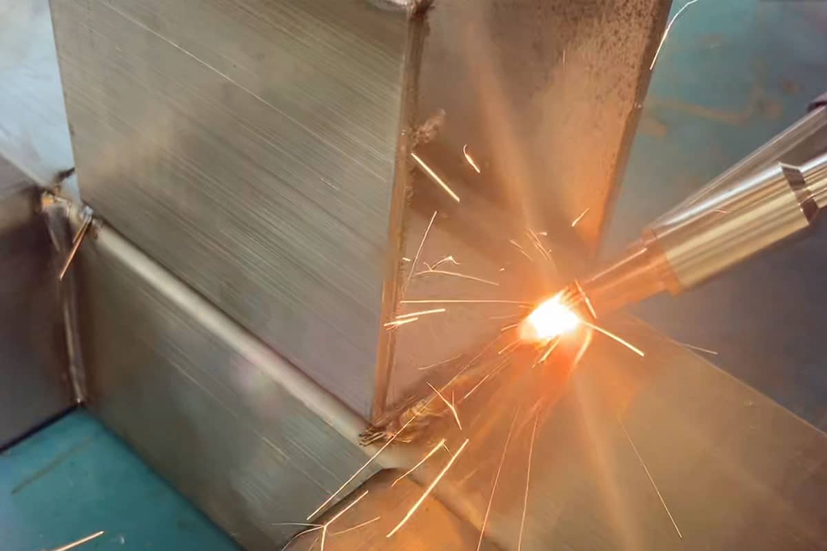 A Comprehensive Analysis of Laser Welding vs MIG Welding AccTek Laser