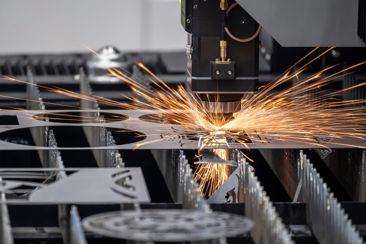 The Influence of Laser Generator Quality on the Performance of Fiber Laser Cutting Machine