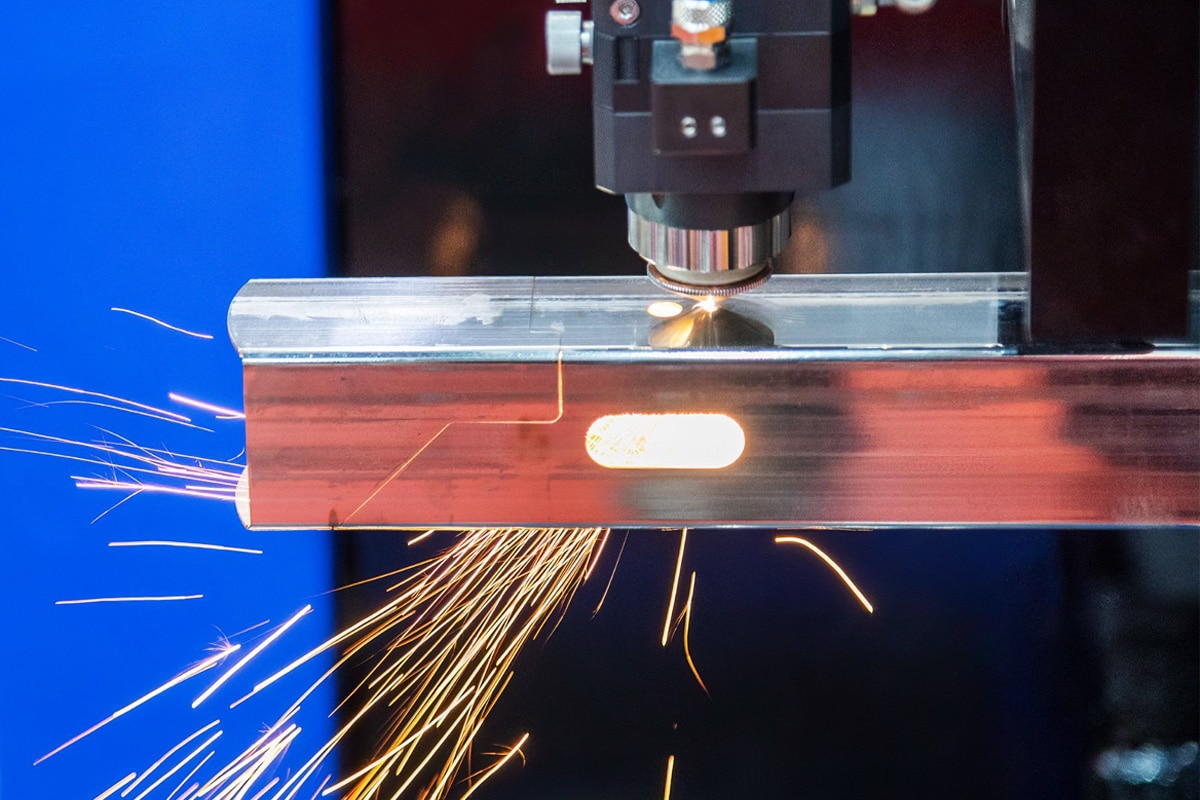 Betriebskosten verstehen: Faktoren, die die Kosten einer Faserlaserschneidmaschine beeinflussen