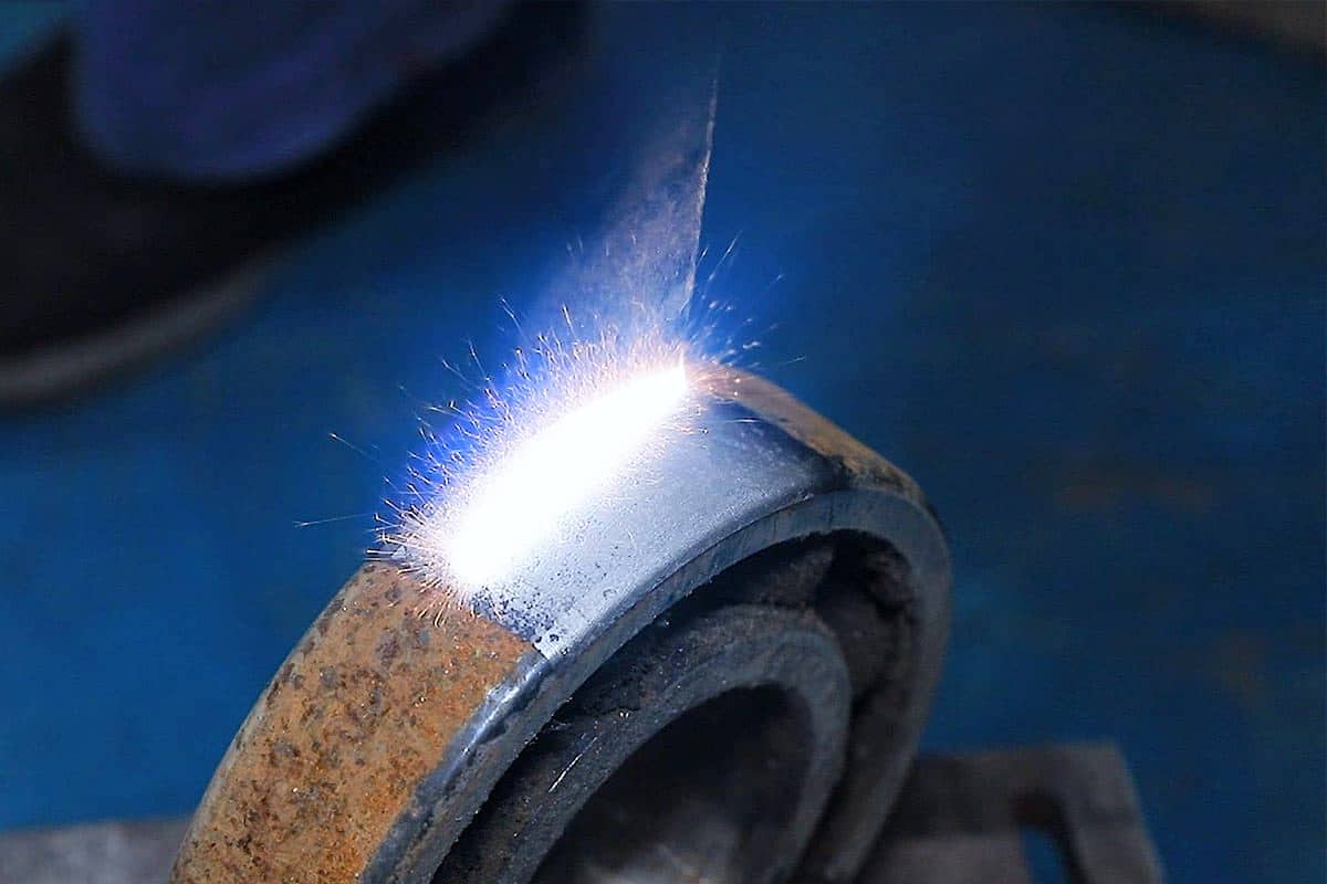 Will Pulsed Laser Cleaning Damage the Substrate
