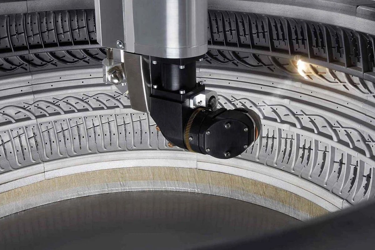 Welche Vorsichtsmaßnahmen sollten bei der Laserreinigung getroffen werden?