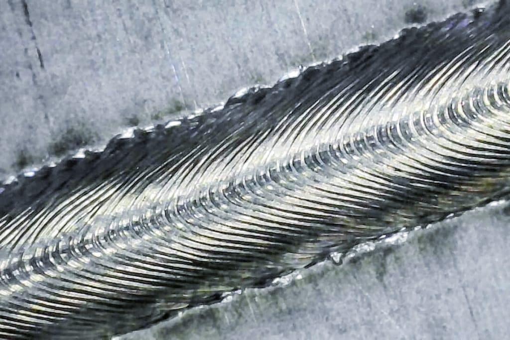 Le soudage laser affecte-t-il la microstructure du matériau soudé ?