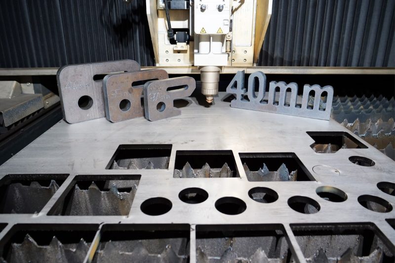 Advantages and Disadvantages of Short Focal Length Lenses