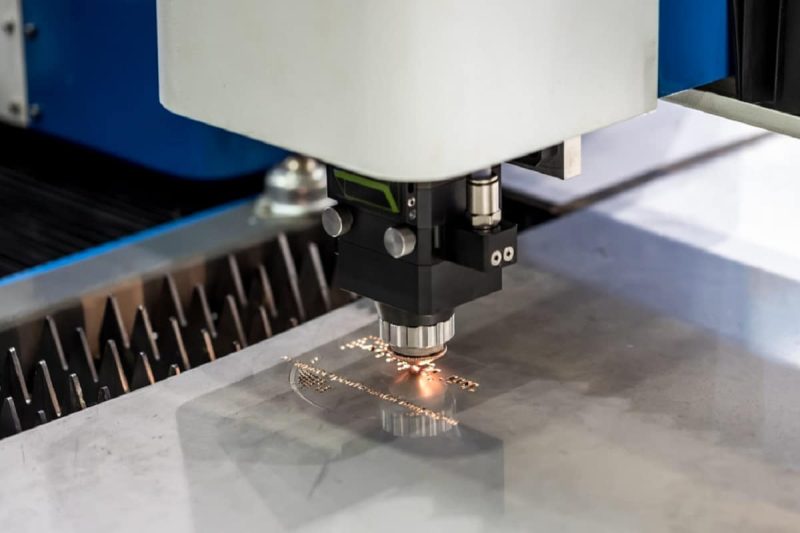 Advantages of CO2 laser marking in plastic processing