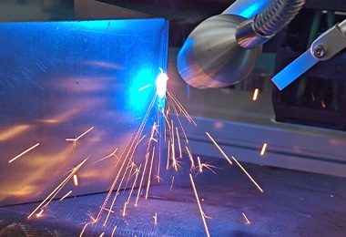 Automatikus lézerhegesztő minták