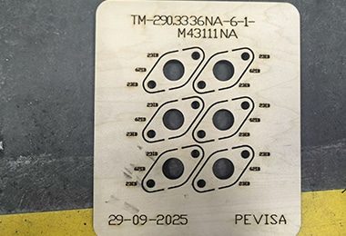 Próbki cięcia laserem CO2