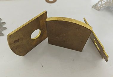 Vzorky pro řezání vláknovým laserem