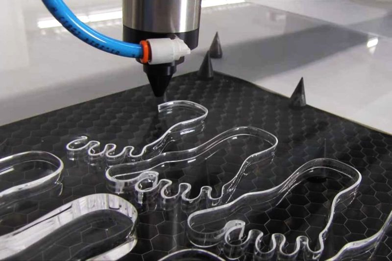 How CO2 Laser Generators Produce and Measure Power Output
