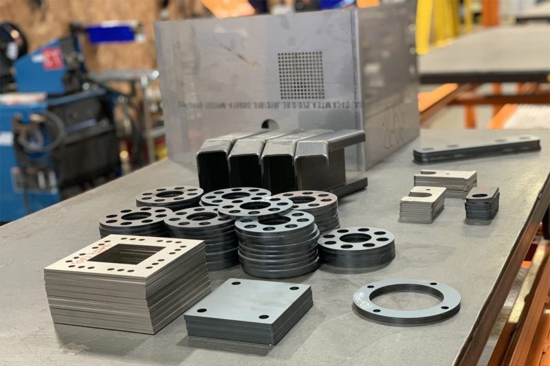 Wie man unbekannte Materialien vor dem Laserschneiden identifiziert