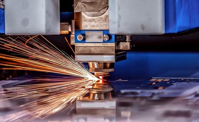 Spolehlivost laserového řezacího stroje