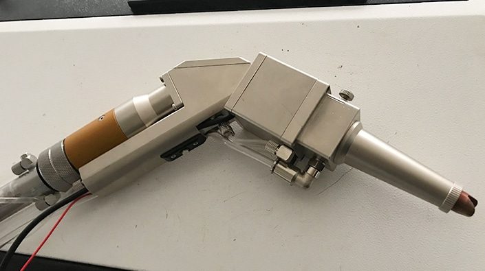 Pistola per saldatura laser