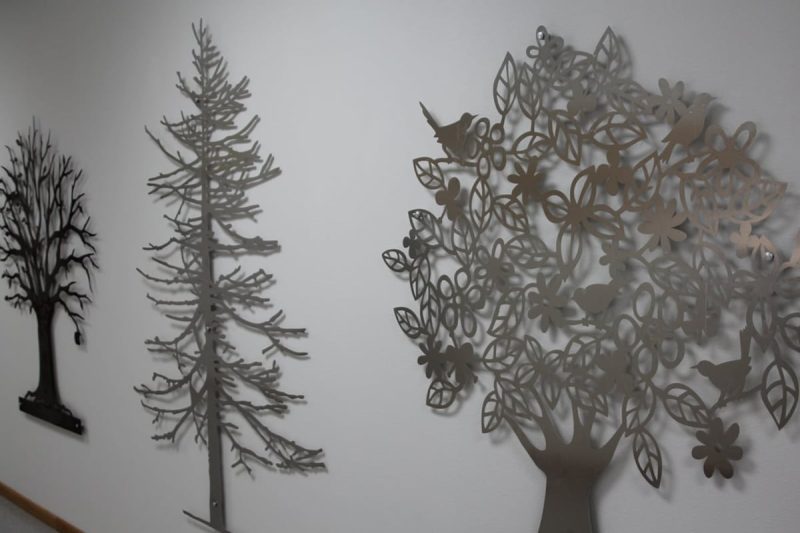 Reflektierende und thermisch anspruchsvolle Materialien