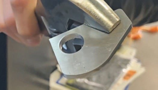 Échantillons de découpe laser de fibres en feuilles