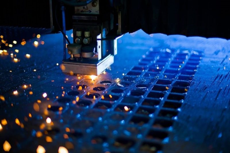 Strategies to deal with limitations of laser cutting technology