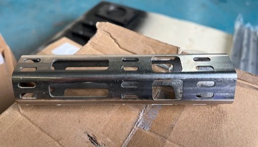 Amostras de corte a laser de fibra tubular