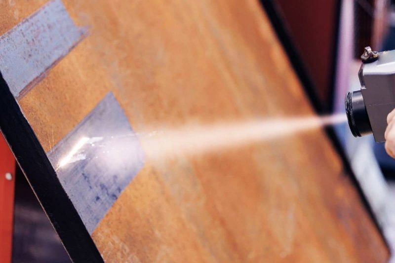O que é remoção de poeira a laser?